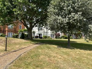 Communal Gardens (Summer Photo)- click for photo gallery